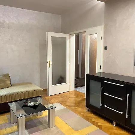 Arena Public Free Parking In Front Of Building